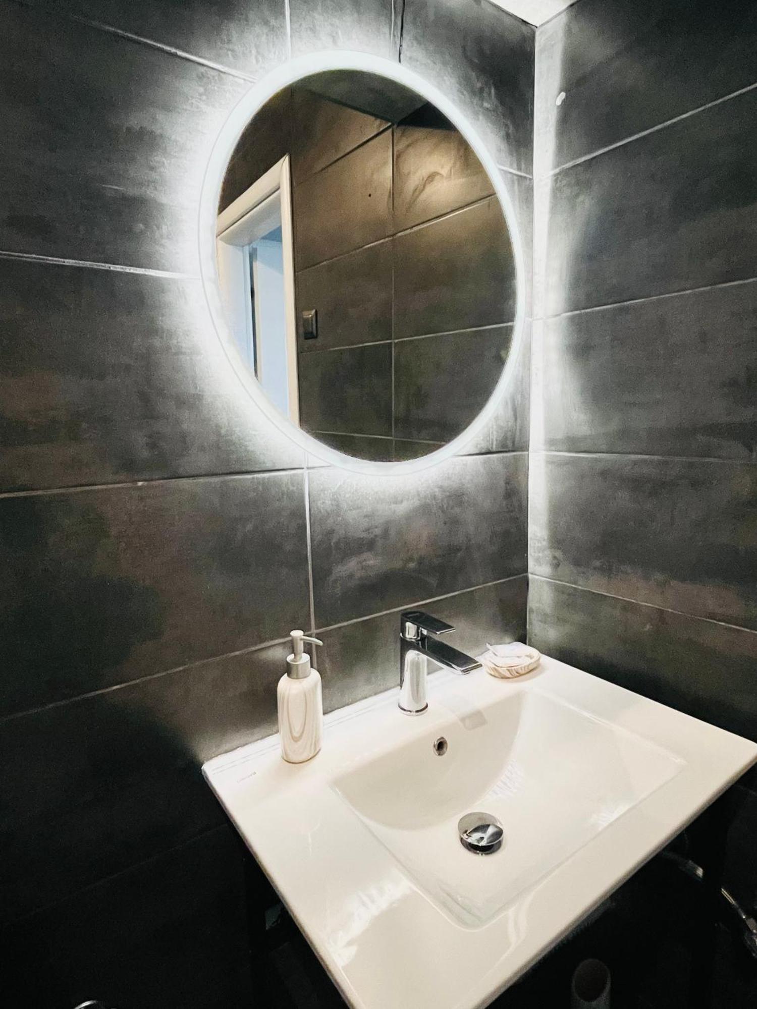 Elite Deluxe 1 Apartment Кавала Екстериор снимка